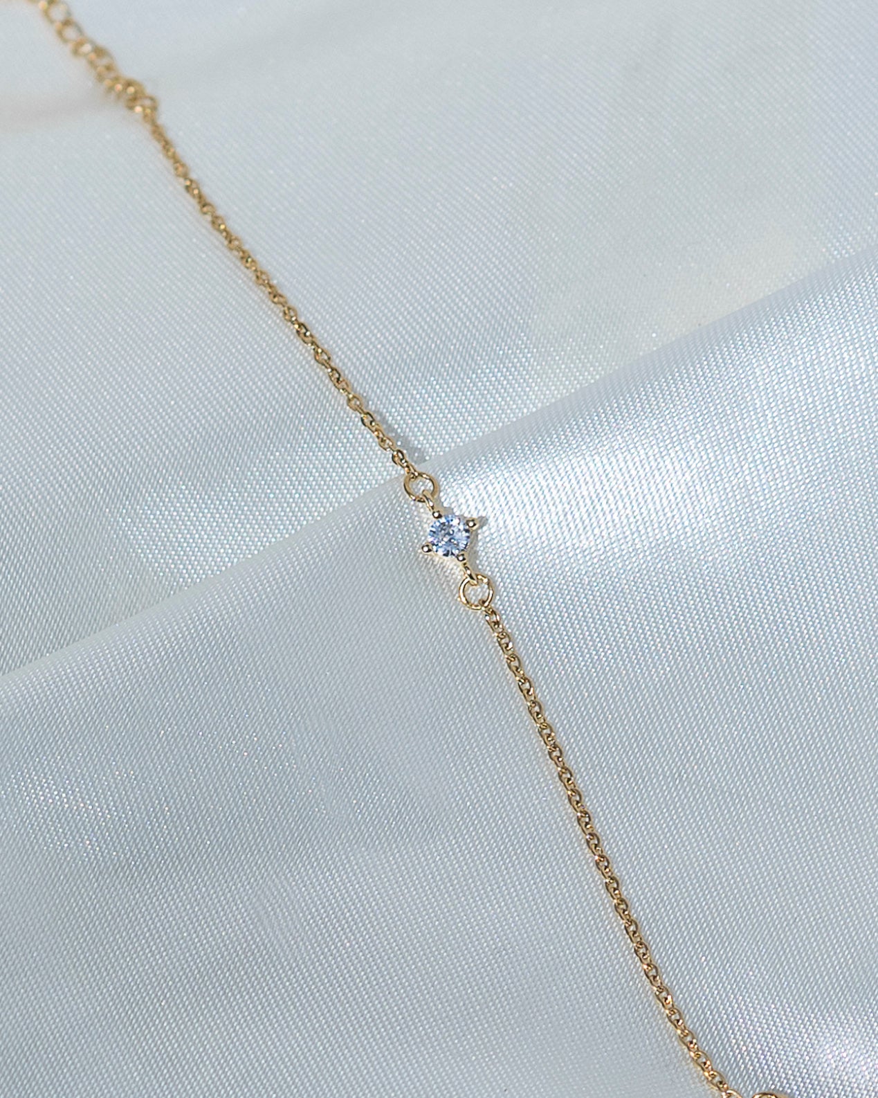 Lumière Solitaire Bracelet