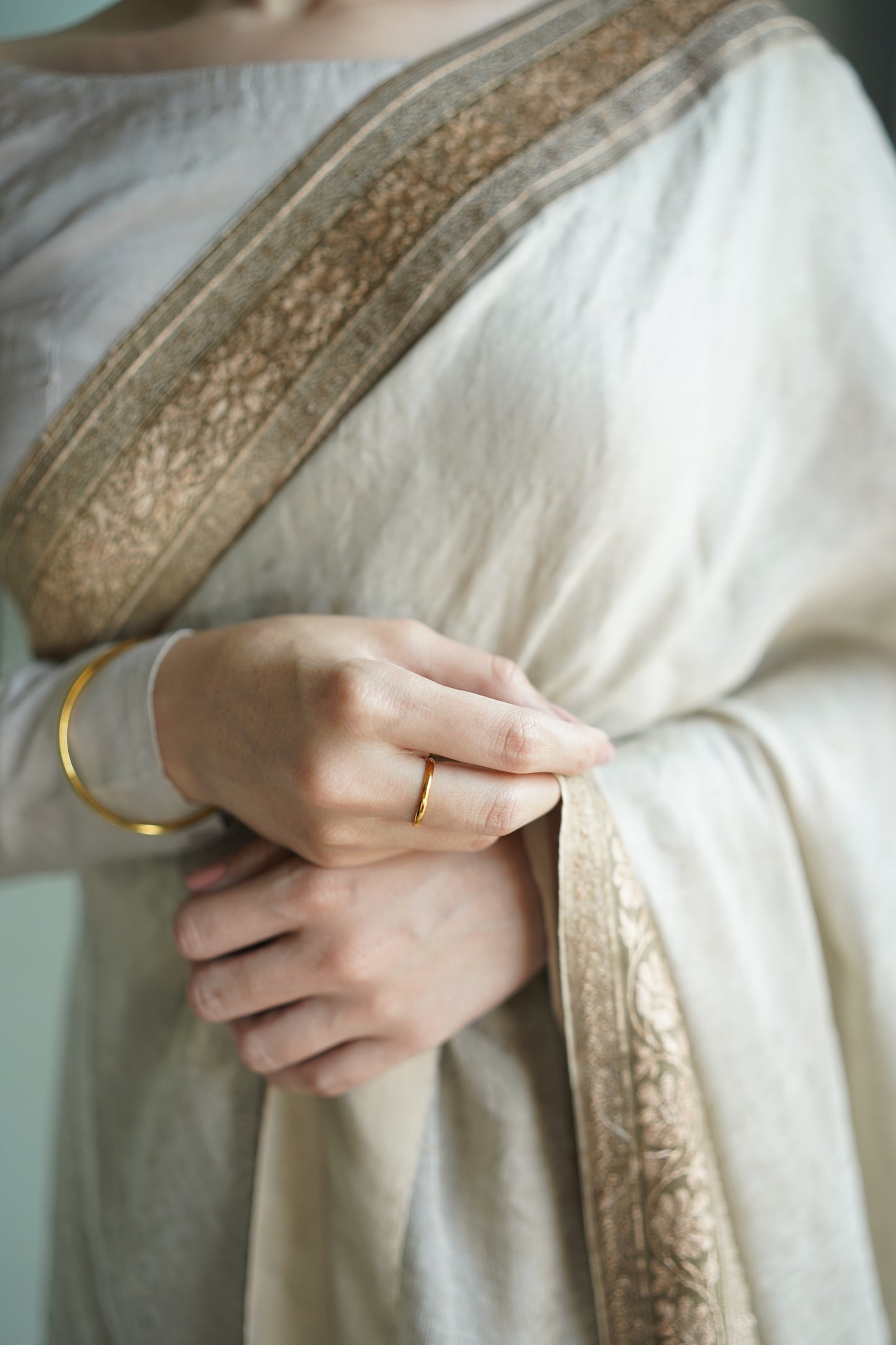 Eterna Luxe Bangle - Single