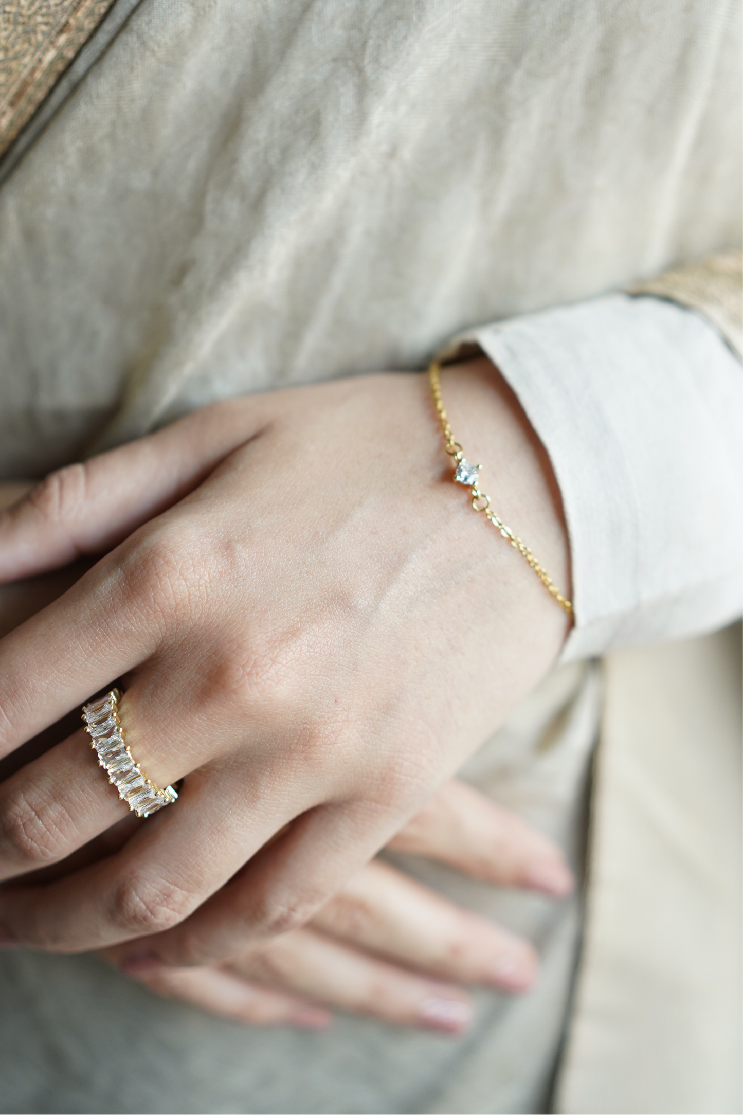 Lumière Solitaire Bracelet