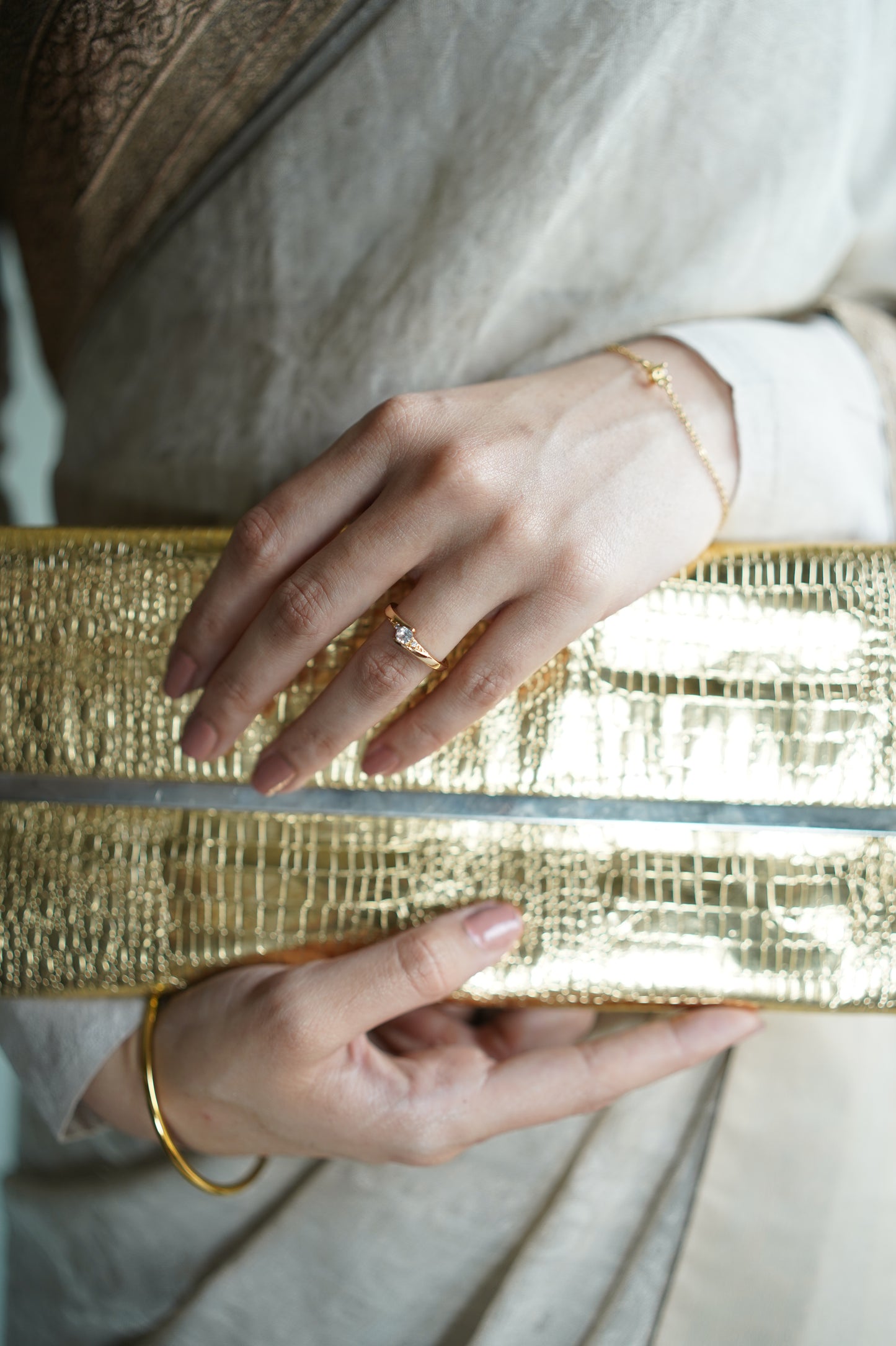 Lumière Solitaire Bracelet